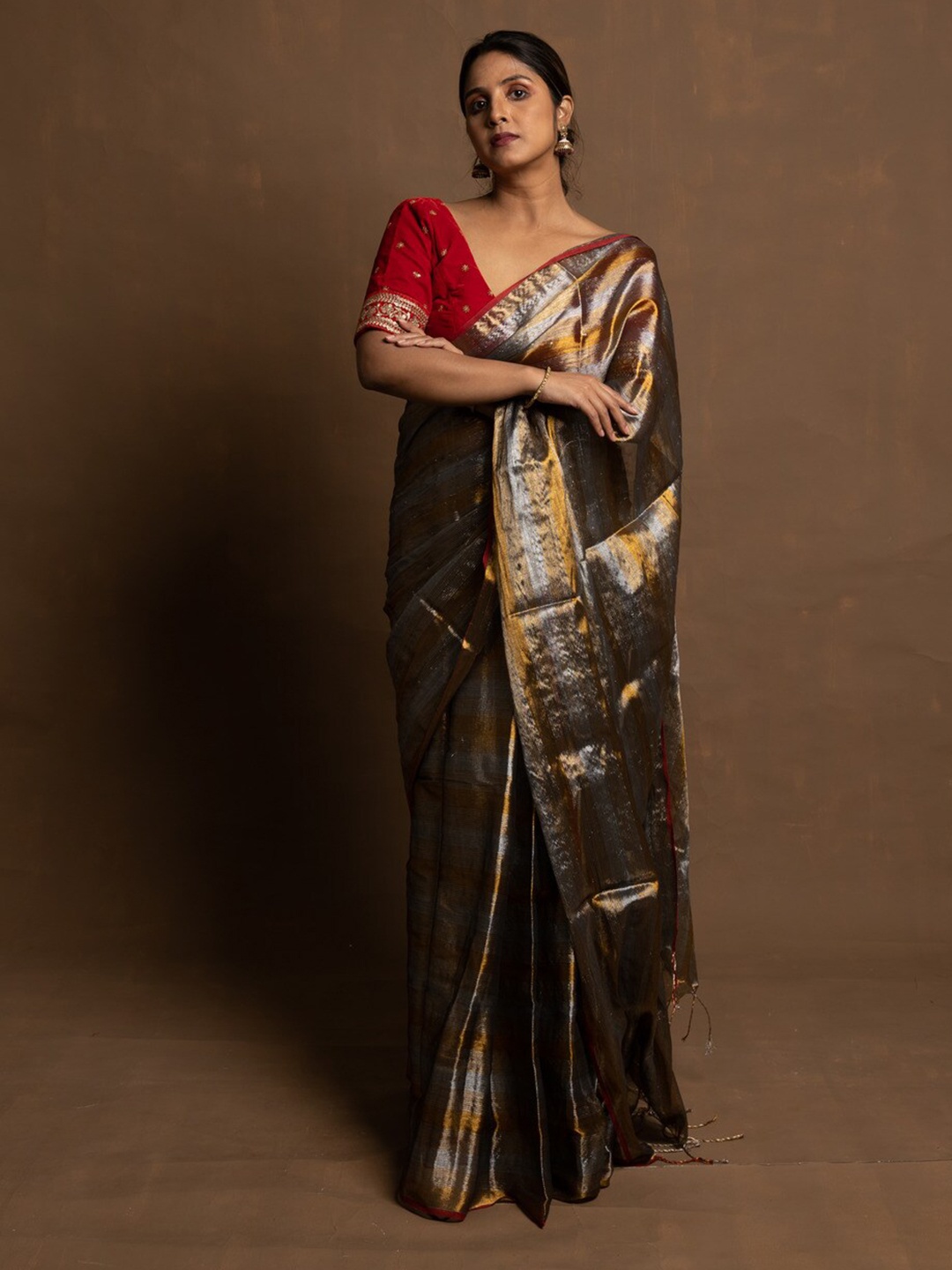 

HUTS AND LOOMS Striped Tissue Zari Saree, Gold