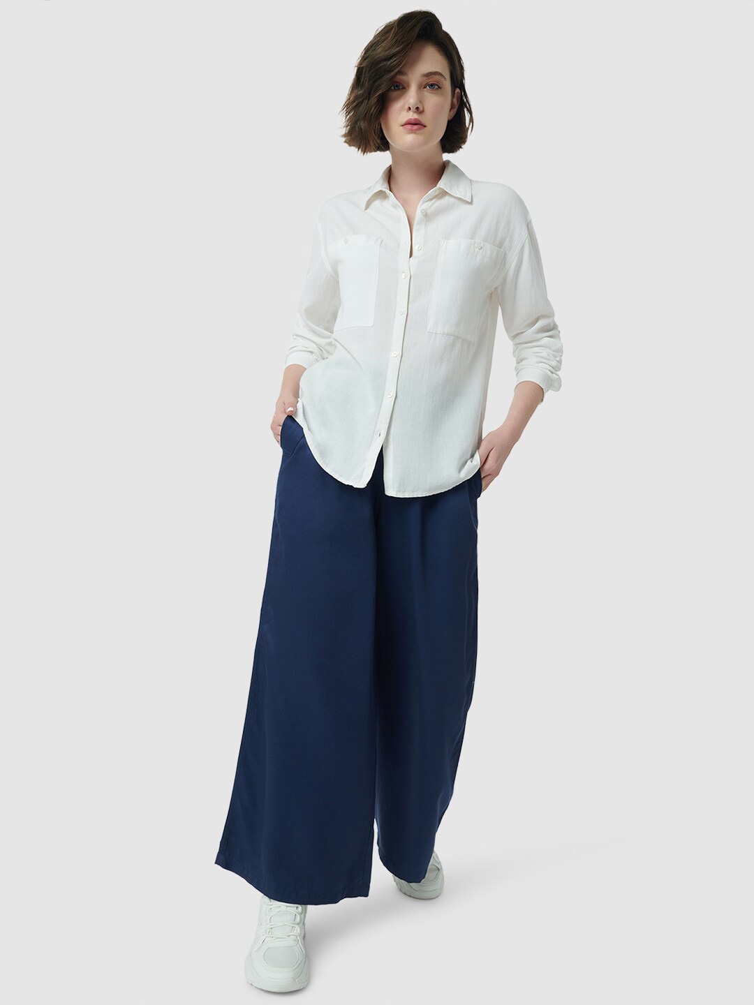 

Pepe Jeans Spread Collar Regular Fit Opaque Casual Shirt, White