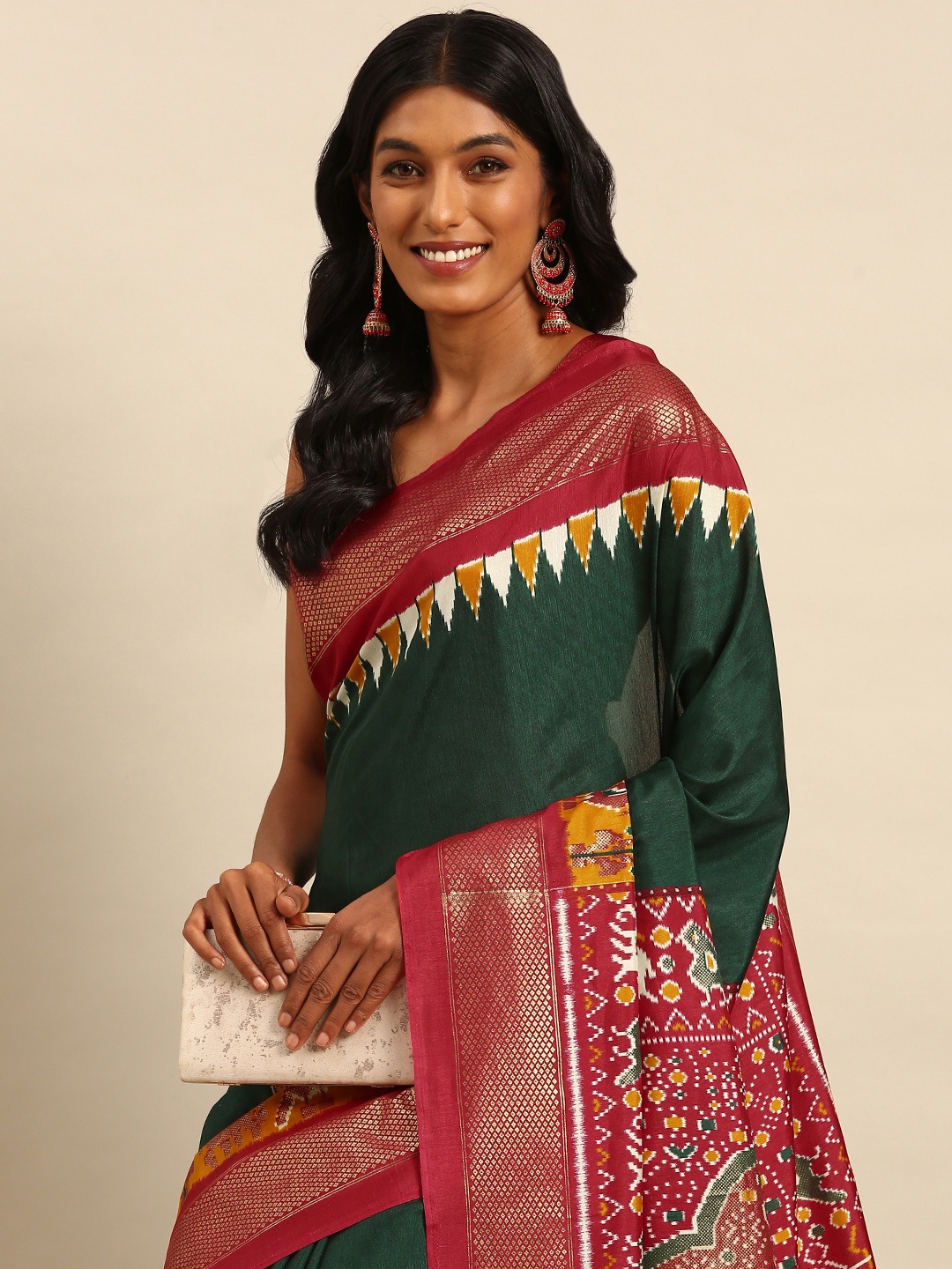 

Mitera Ethnic Motifs Printed Zari Saree, Green