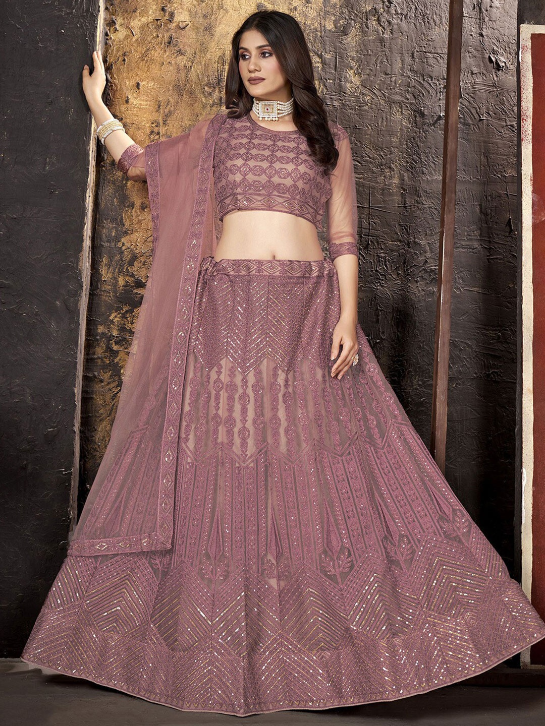 

Satrani Embroidered Sequinned Semi-Stitched Lehenga & Unstitched Blouse With Dupatta, Mauve