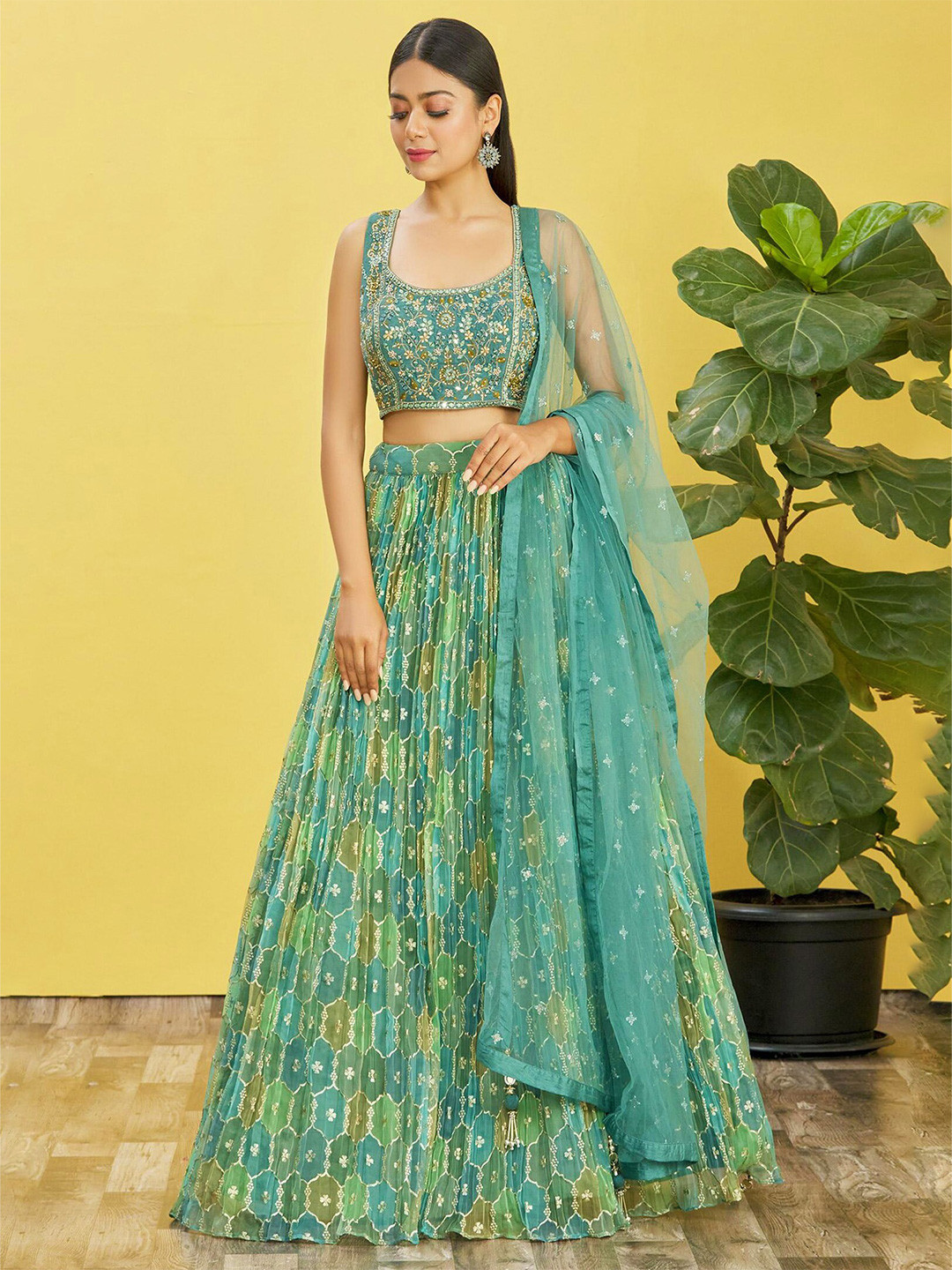 

FABPIXEL Embroidered Sequinned Semi-Stitched Lehenga & Unstitched Blouse With Dupatta, Green