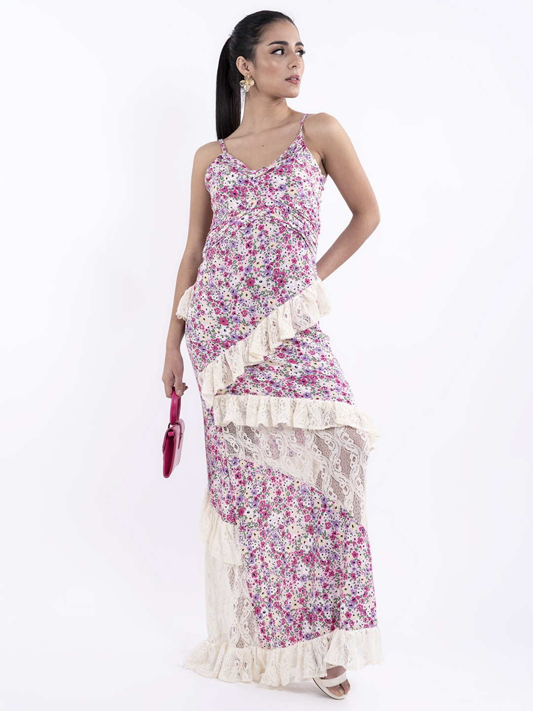 

Stylecast X Hersheinbox Floral Print Ruffled Lace Maxi Dress, White