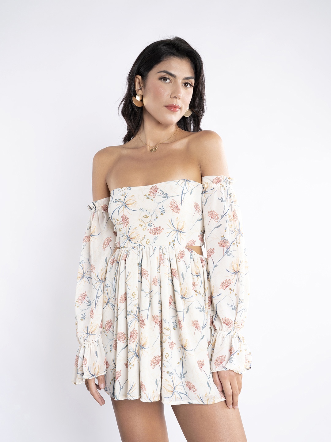 

Stylecast X Hersheinbox Floral Print Puff Sleeves Cut-Outs Detailed Fit & Flare Mini Dress, Off white