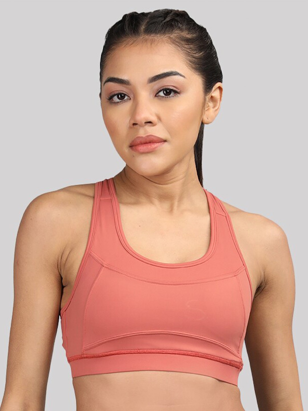 

CHKOKKO Full Coverage Lightly Padded Dry Fit Workout Bra with All Day Comfort, Peach