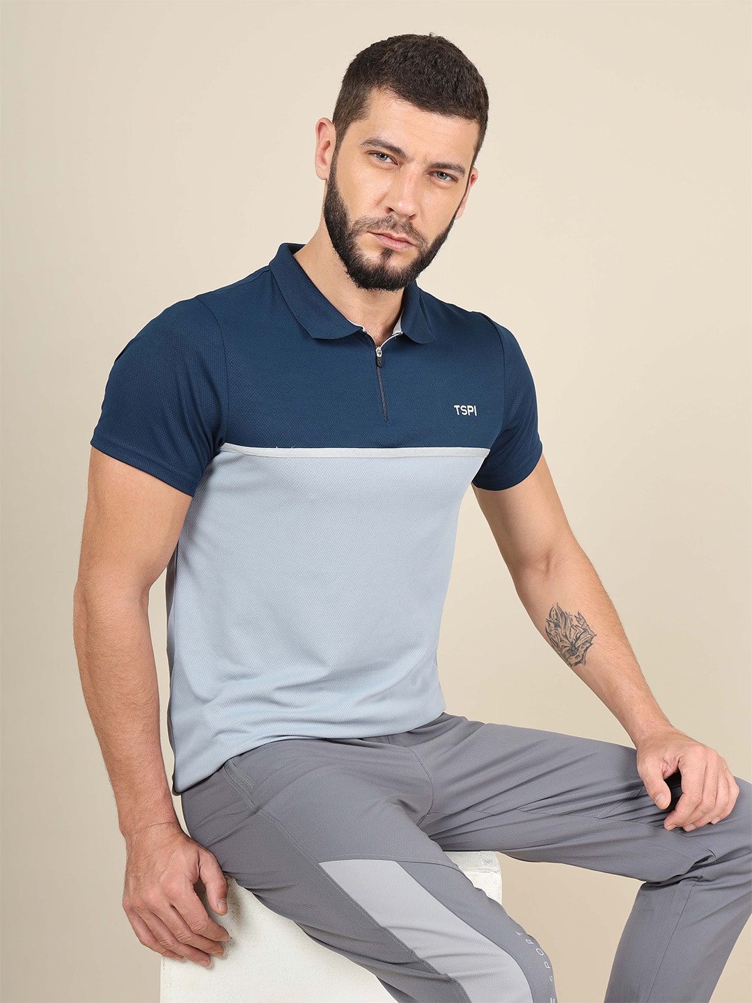 

Technosport Colourblocked Polo Collar Rapid-Dry Slim Fit Moisture-Wicking Active T-shirt, Navy blue