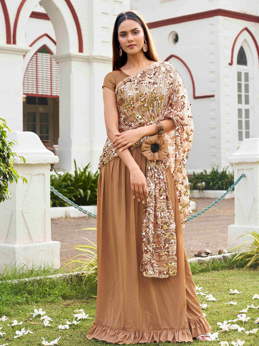 

Tikhi Imli Embroidered Sequinned Ready to Wear Saree, Beige