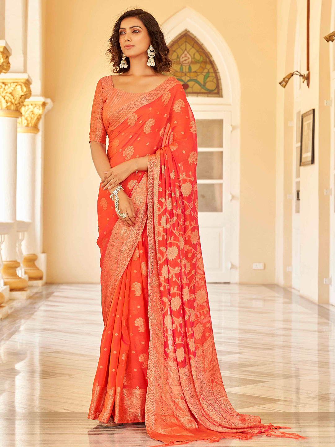 

Tikhi Imli Ethnic Motifs Zari Art Silk Saree, Pink