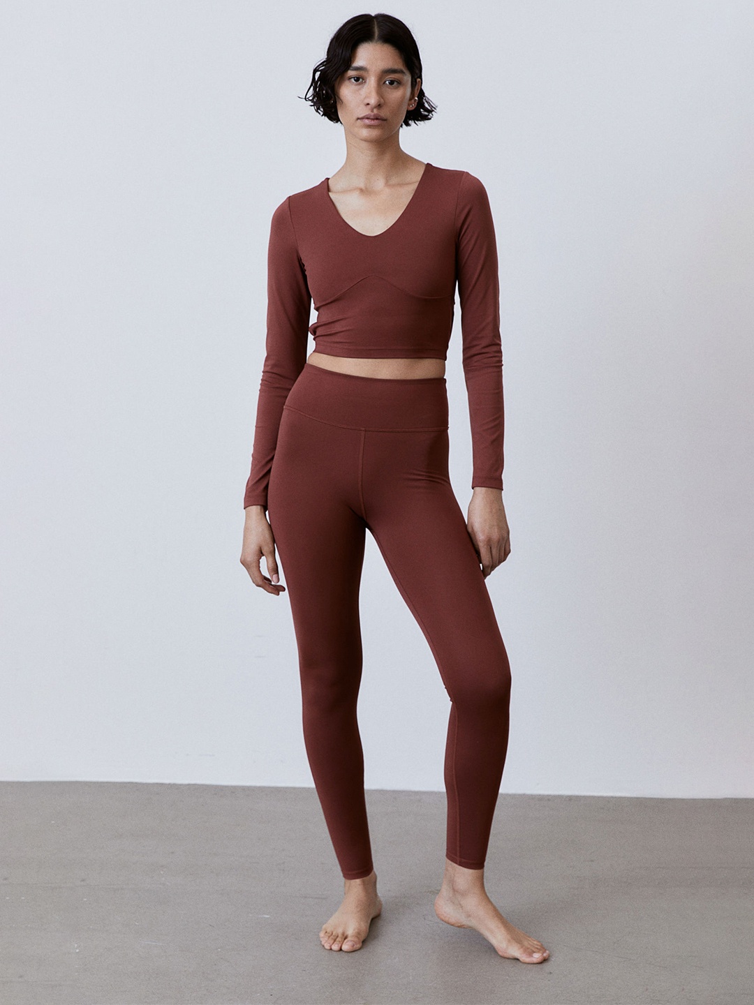 H&M Softmove Cropped Sports Top, Brown
