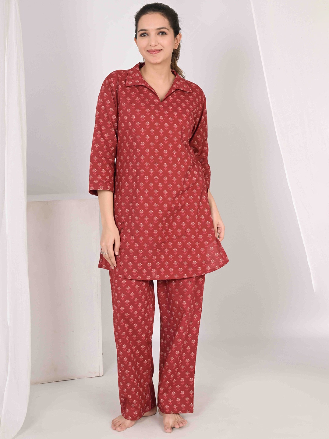 

Do Dhaage Printed Pure Cotton Night Suit, Red