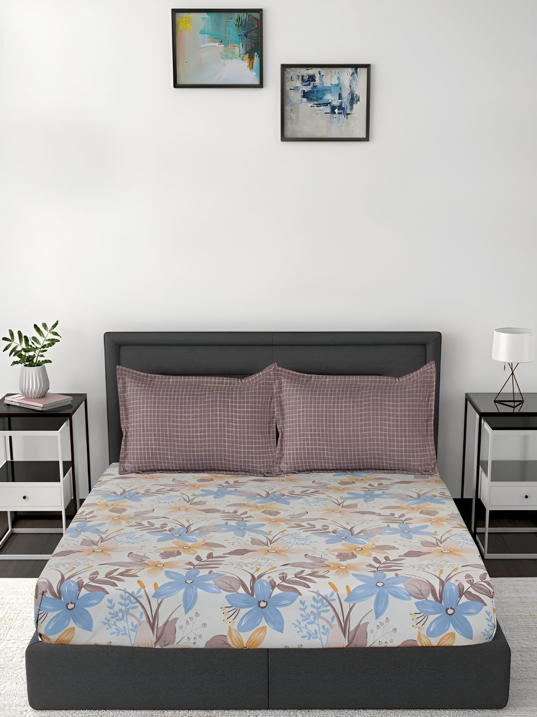 

GAPU & BALY Brown & Grey Geometric Printed Fitted140 TC King Bedsheet & 2 Pillow Covers