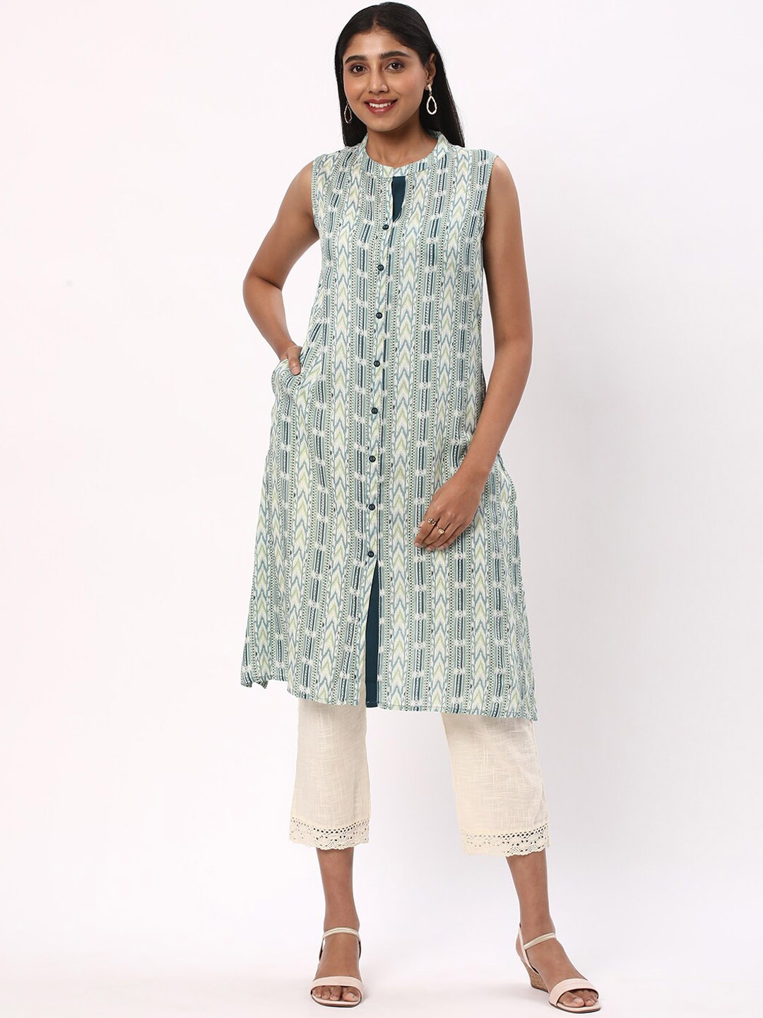 

R&B Geometric Printed Mandarin Collar Kurta, Blue