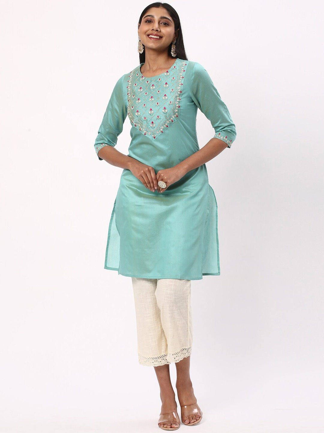 

R&B Floral Yoke Design Thread Work Straight Kurta, Blue