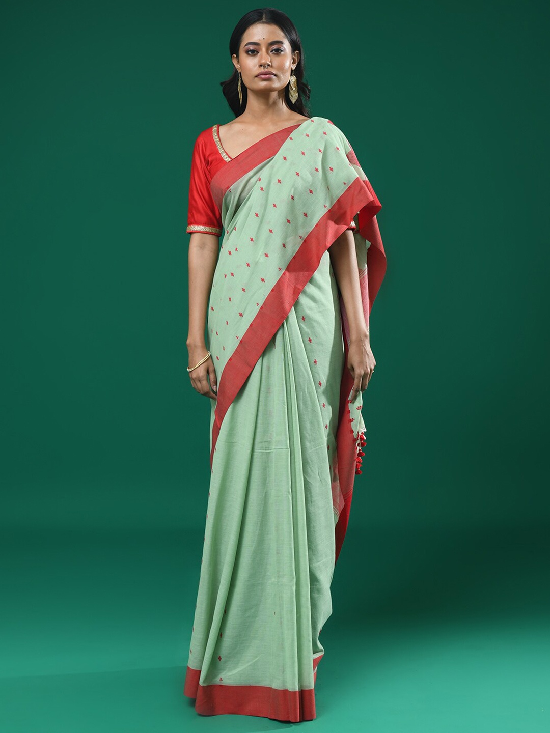 Indethnic Geometric Woven Design Pure Cotton Jamdani Saree, Green