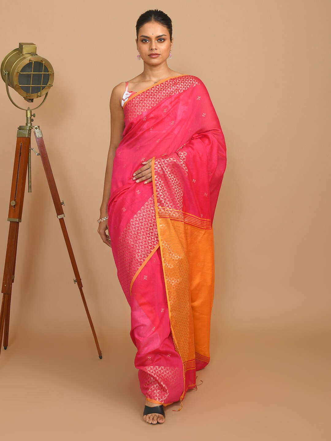 

Indethnic Ethnic Motifs Woven Design Zari Jamdani Saree, Pink