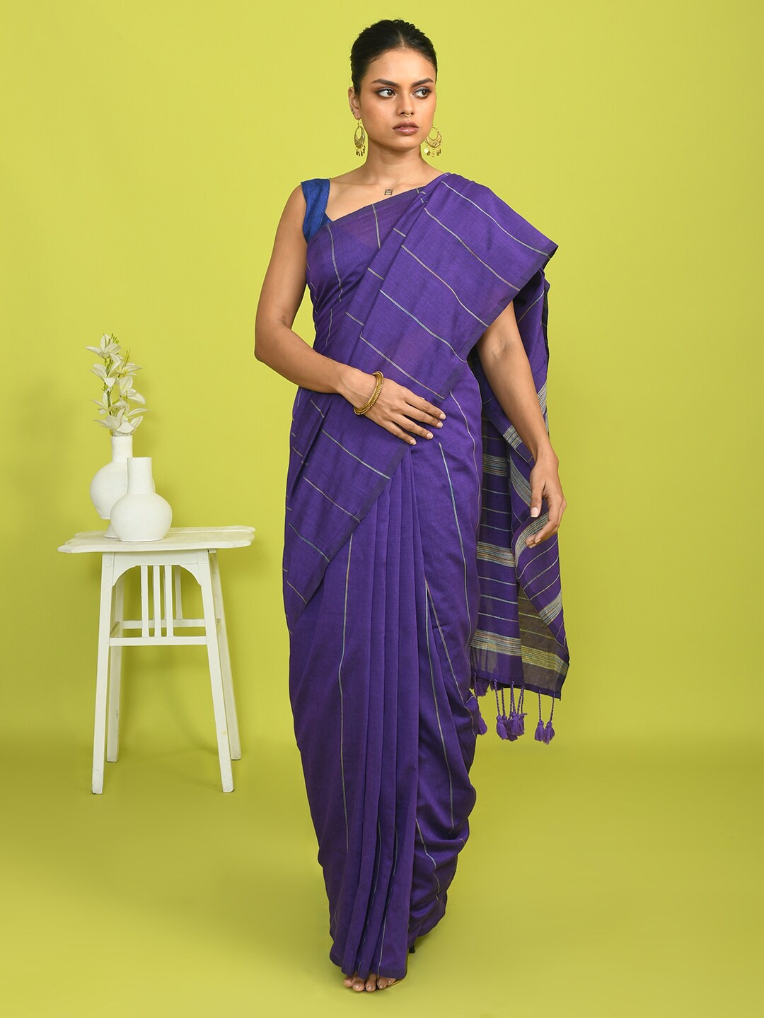 

Indethnic Striped Printed Saree, Purple