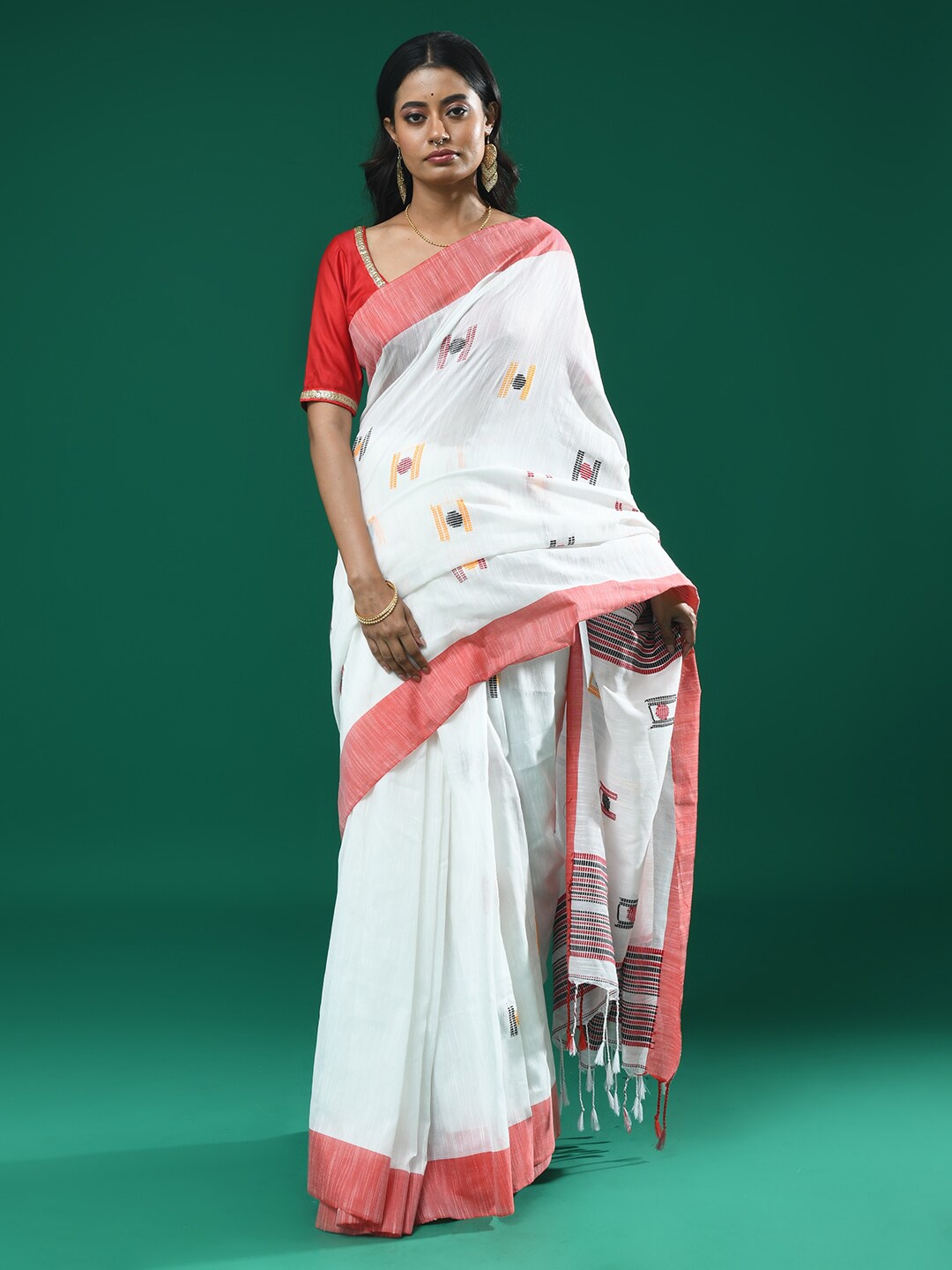 Indethnic Geometric Woven Design Pure Cotton Jamdani Saree, White