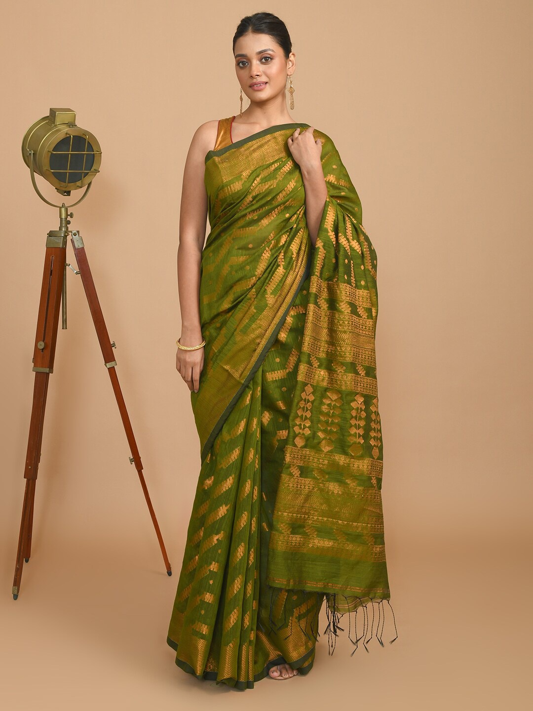 

Indethnic Geometric Woven Design Zari Jamdani Saree, Olive