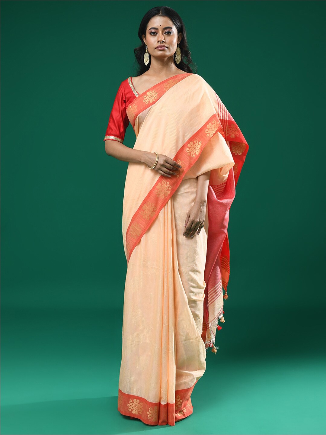 

Indethnic Ethnic Motifs Woven Design Zari Jamdani Saree, Peach
