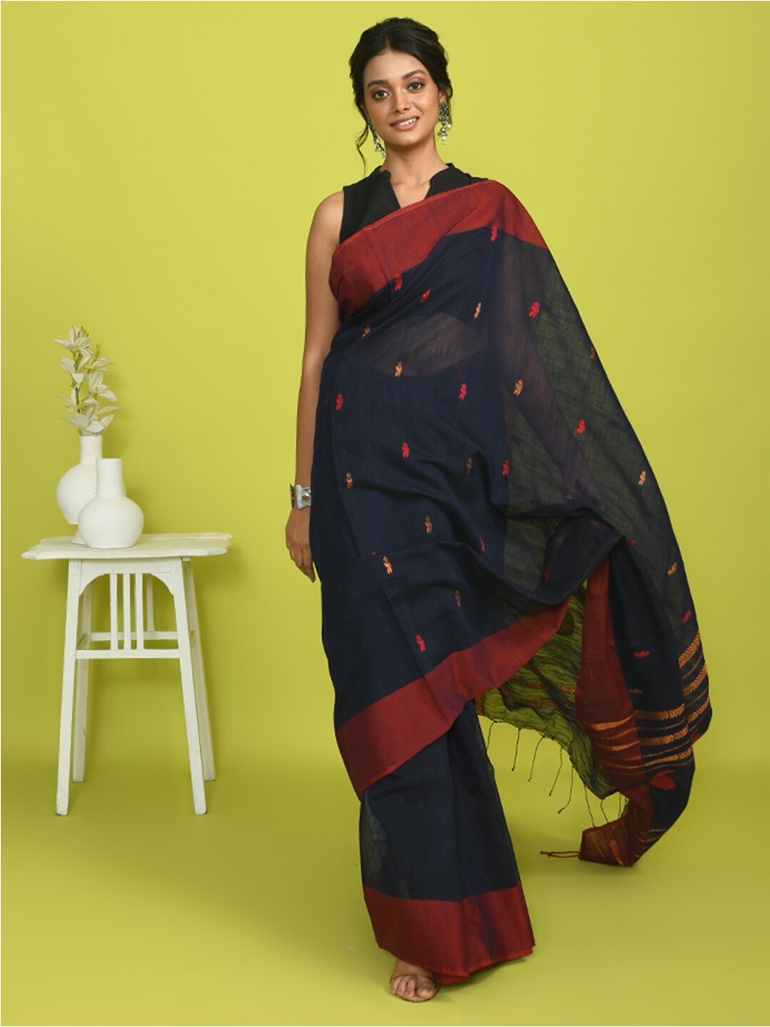 

Indethnic Ethnic Motifs Woven Design Pure Cotton Jamdani Saree, Blue