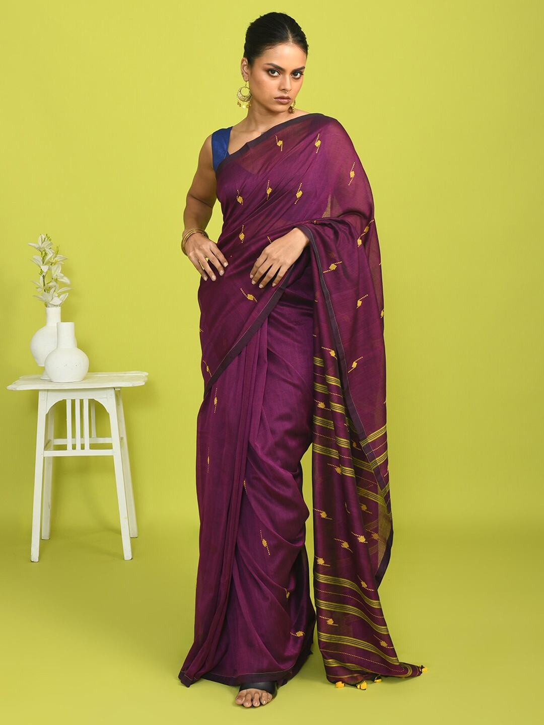 

Indethnic Ethnic Motifs Woven Design Pure Cotton Jamdani Saree, Purple
