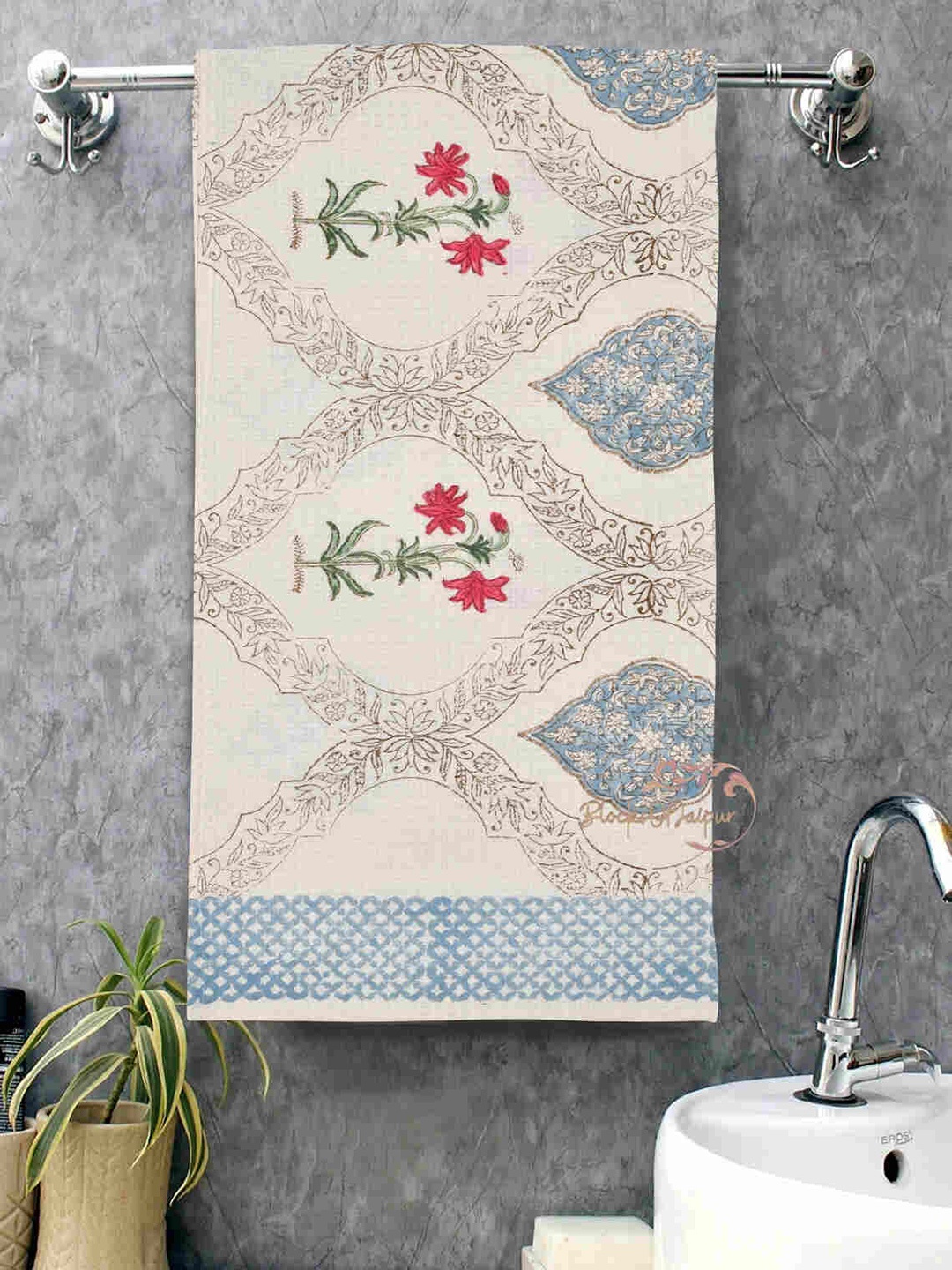 

BLOCKSOFJAIPUR Blue & Beige Printed Cotton Bath Towel