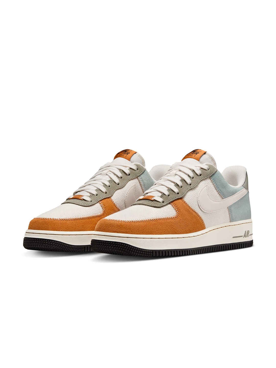 

Nike Men AIR FORCE 1 '07 LV8 EMB Sneakers, Grey