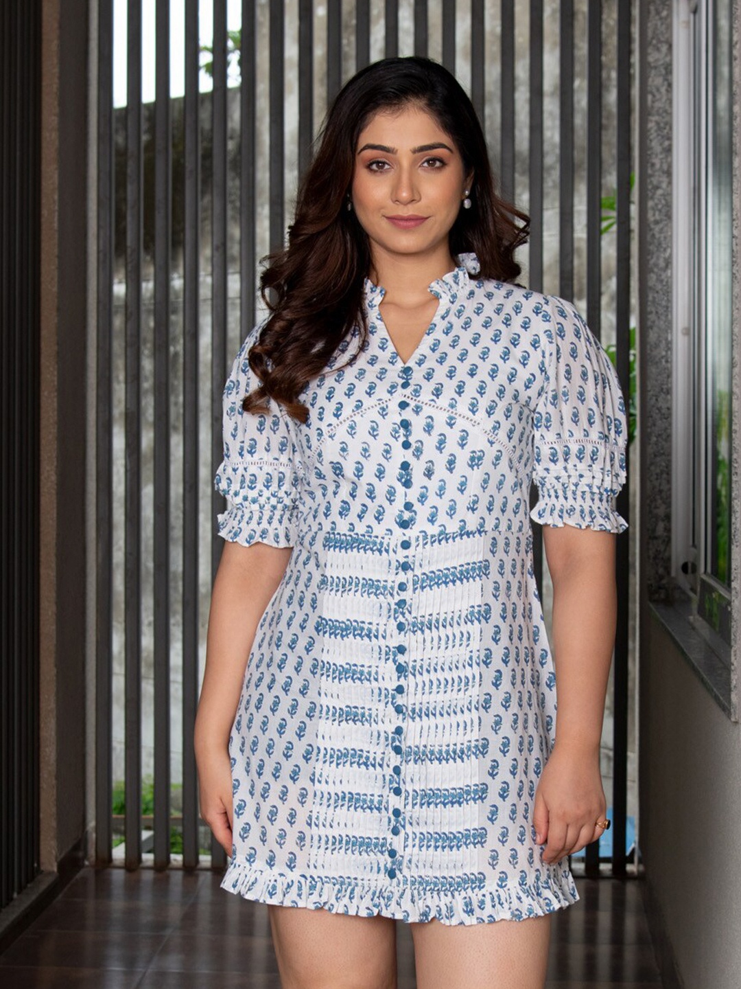 

Mulmul Floral Printed Mandarin Collar Cotton Puff Sleeves A-Line Dress, White