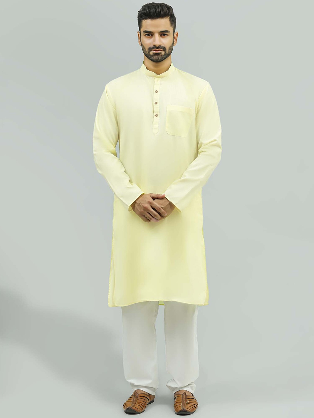 

BLUESAANCHI Mandarin Collar Kurta With Trouser, Yellow