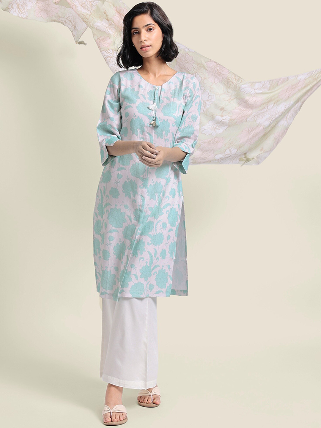 

Bombay Bloom Floral Printed Round Neck Linen Straight Kurta, Green
