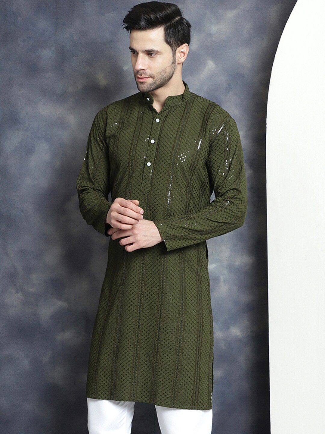 

Jompers Geometric Sequins Embroidered Band Collar Kurta, Green