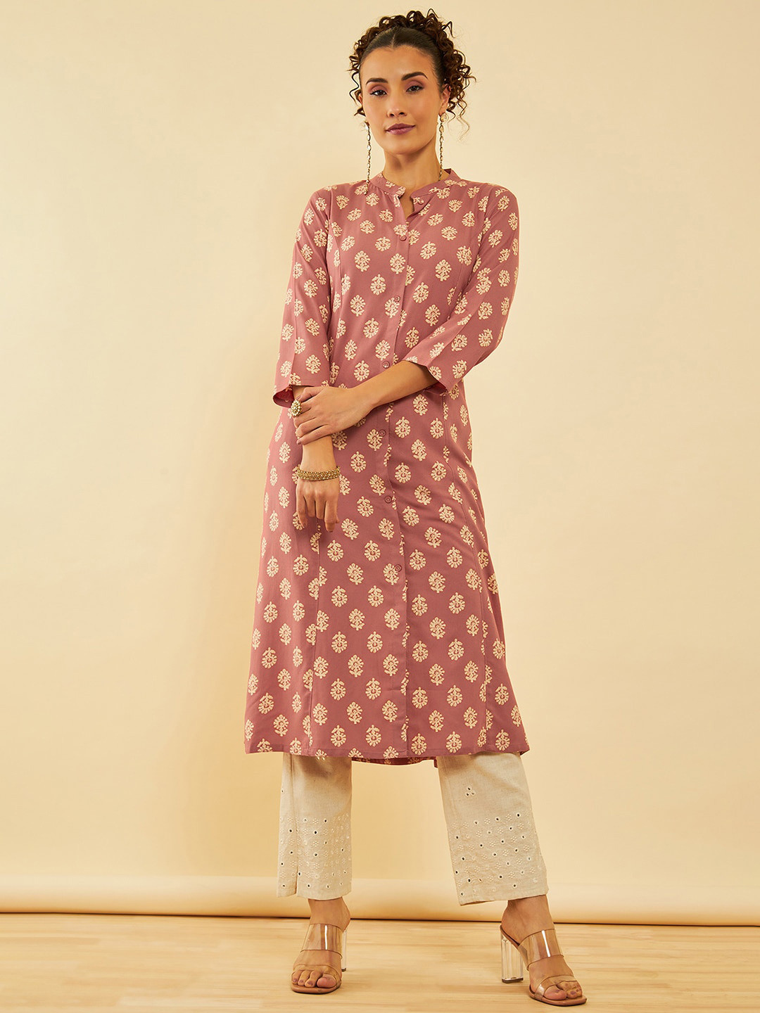 

Soch Ethnic Motifs Printed Panelled Kurta, Peach