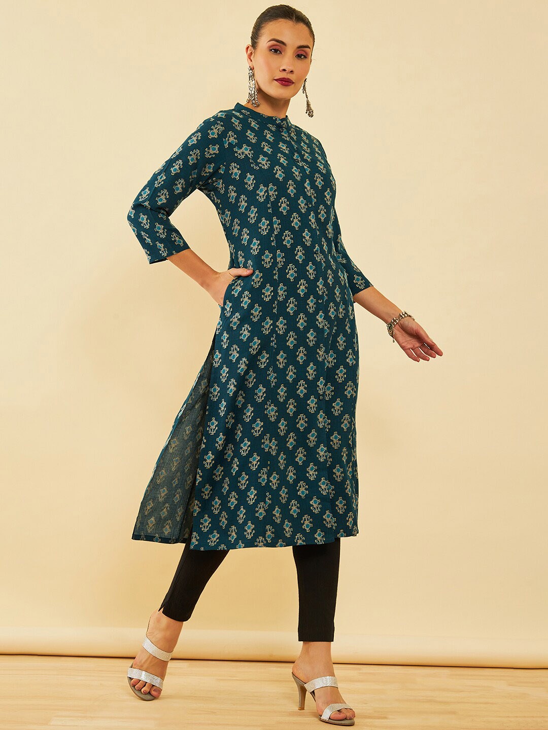 

Soch Ethnic Motifs Foil Print Kurta, Teal