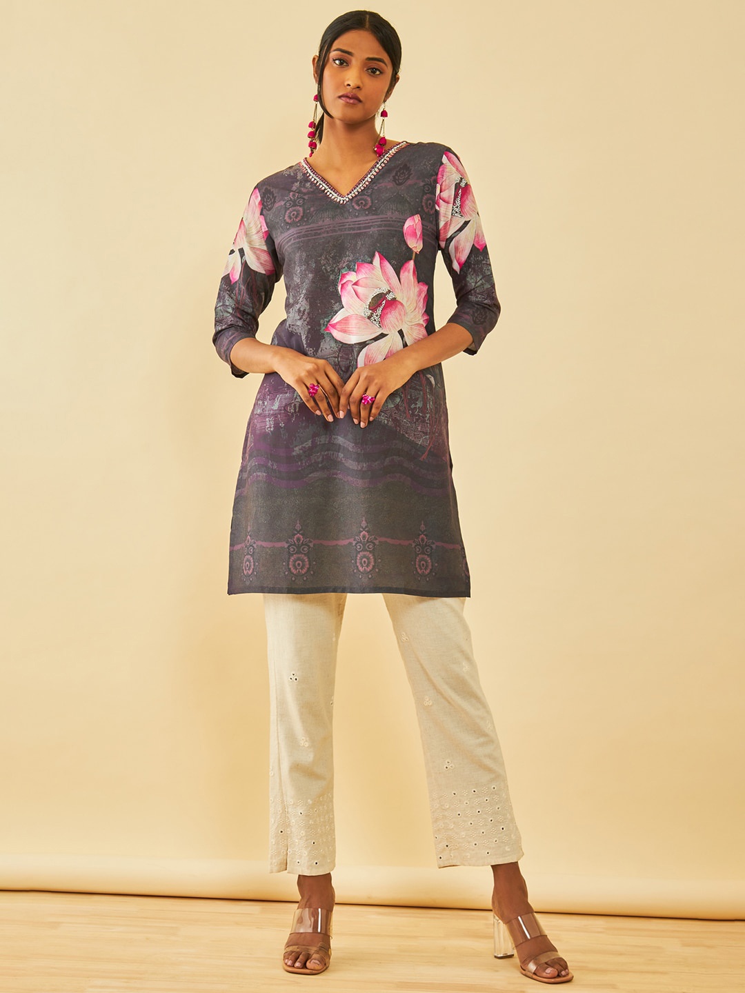 

Soch Embroidered Modal V-Neck Kurta, Purple