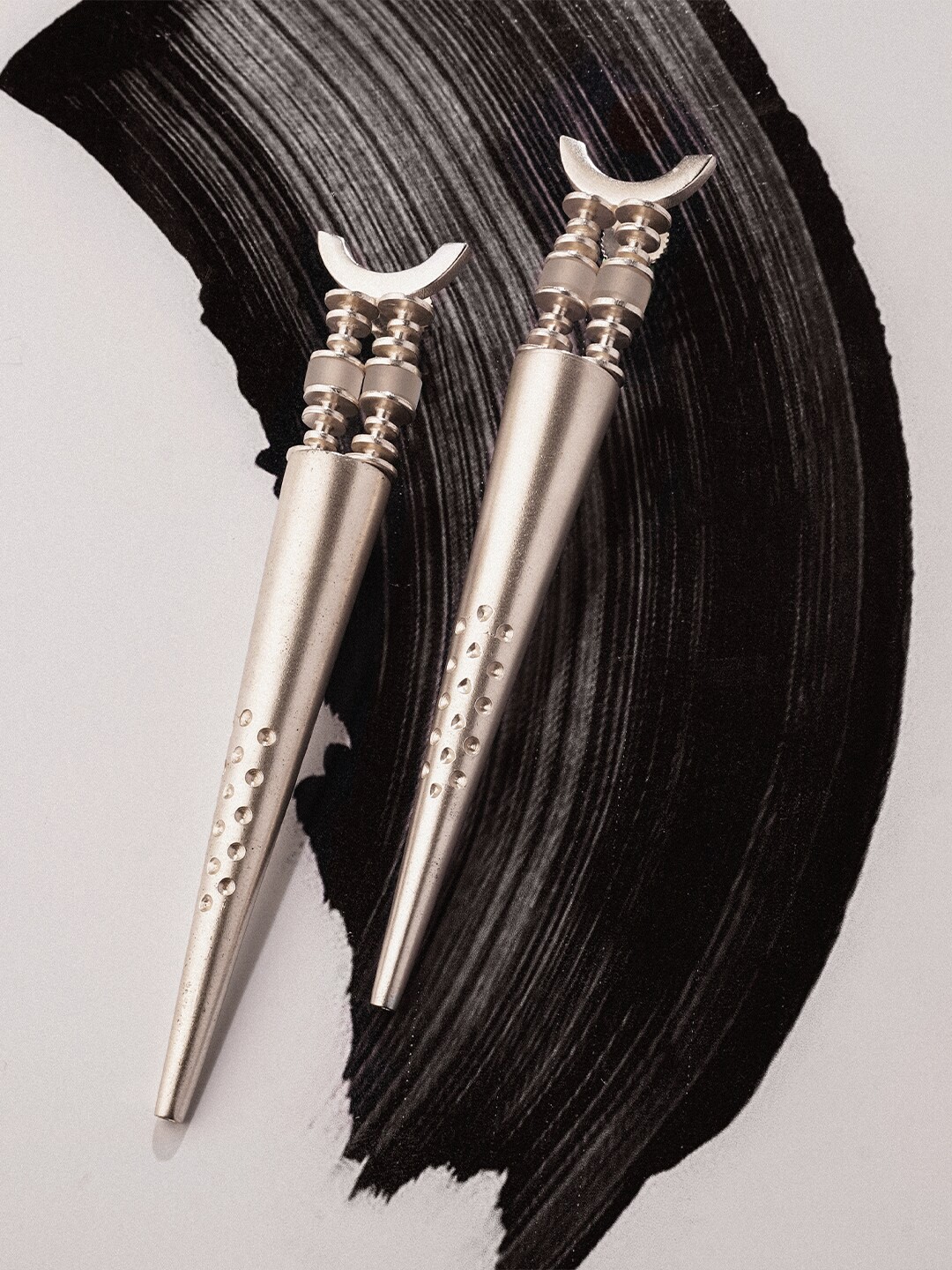 

Suhani Pittie Gold Plated Drop Earrings