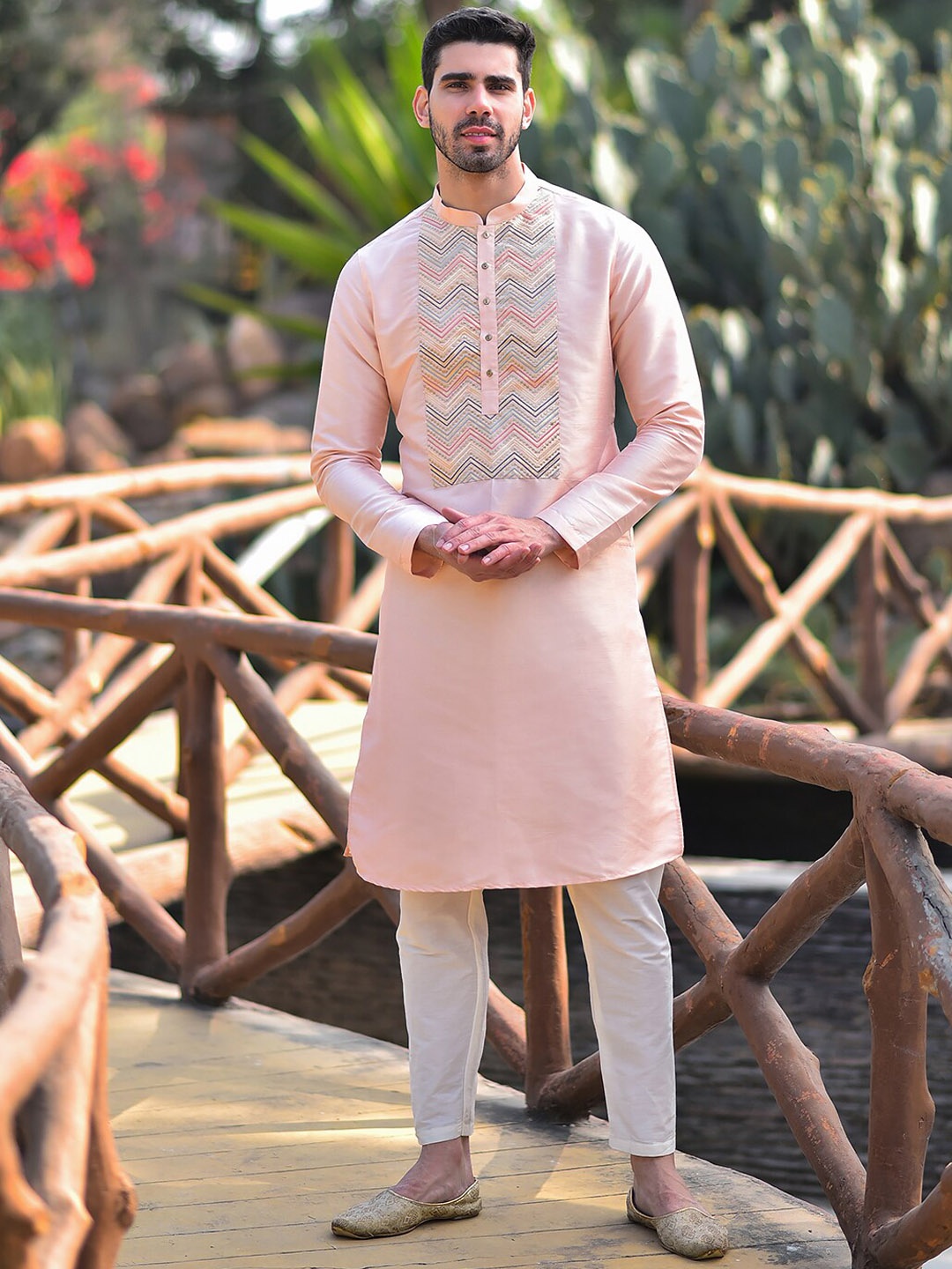 

HOUSE OF DEYANN Ethnic Motifs Yoke Design Regular Kurta With Pyjamas, Orange