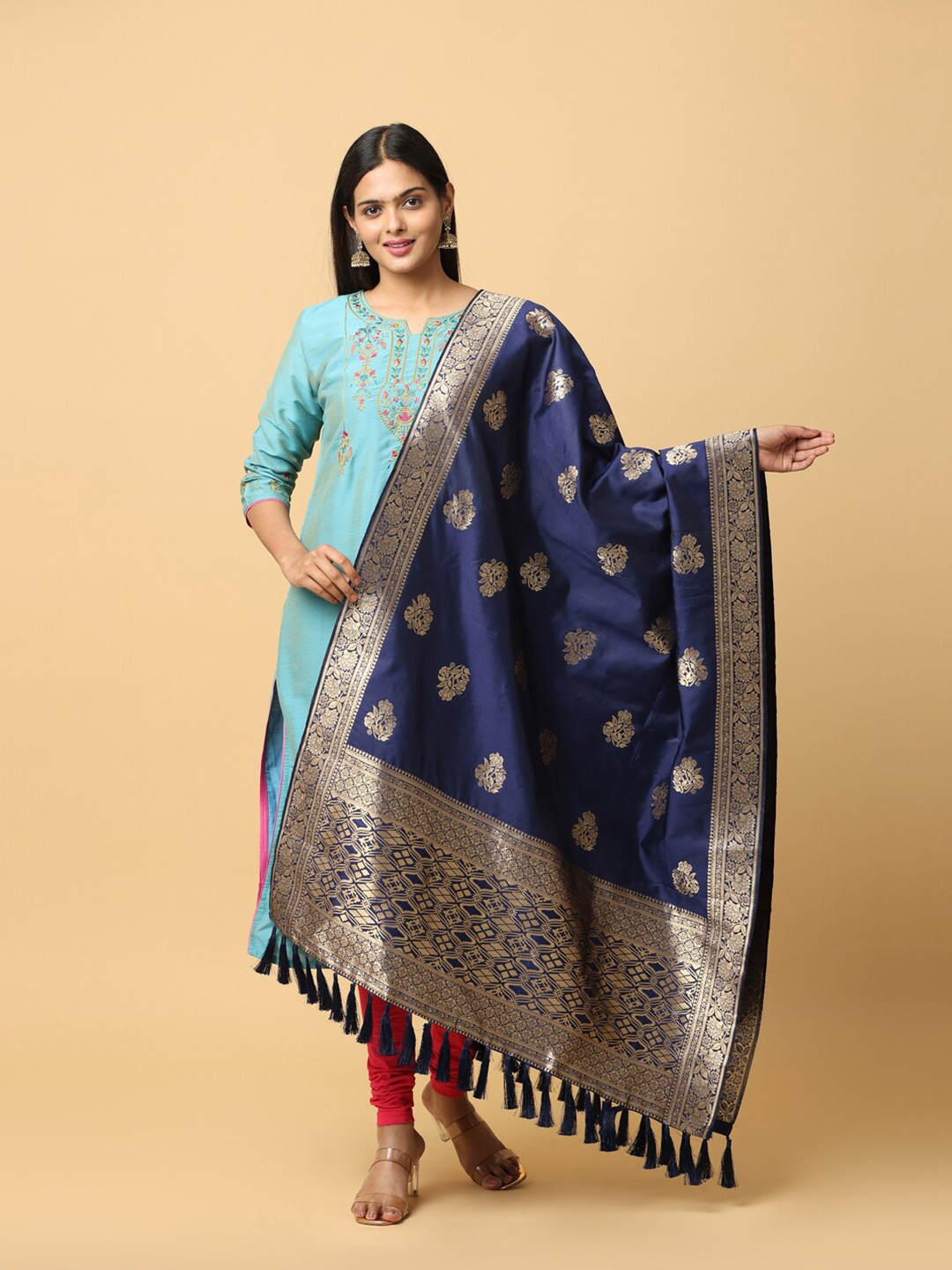 

PATLIPALLU Woven Design Dupatta With Zari, Blue
