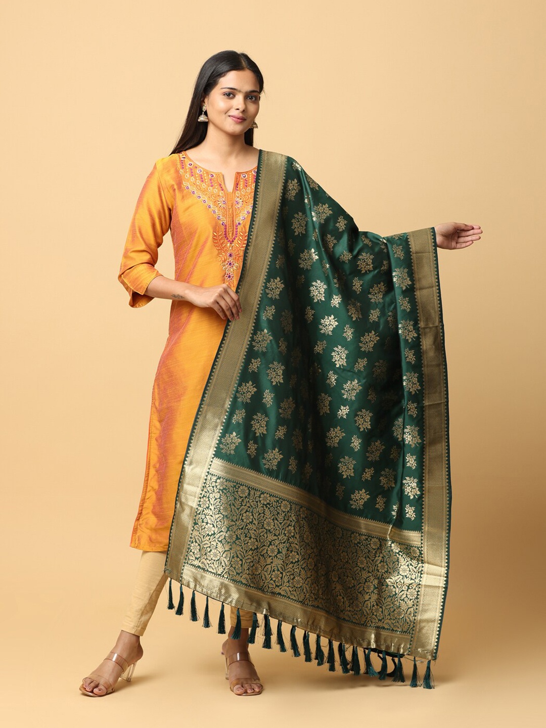 

PATLIPALLU Ethnic Motifs Woven Design Dupatta with Zari, Grey