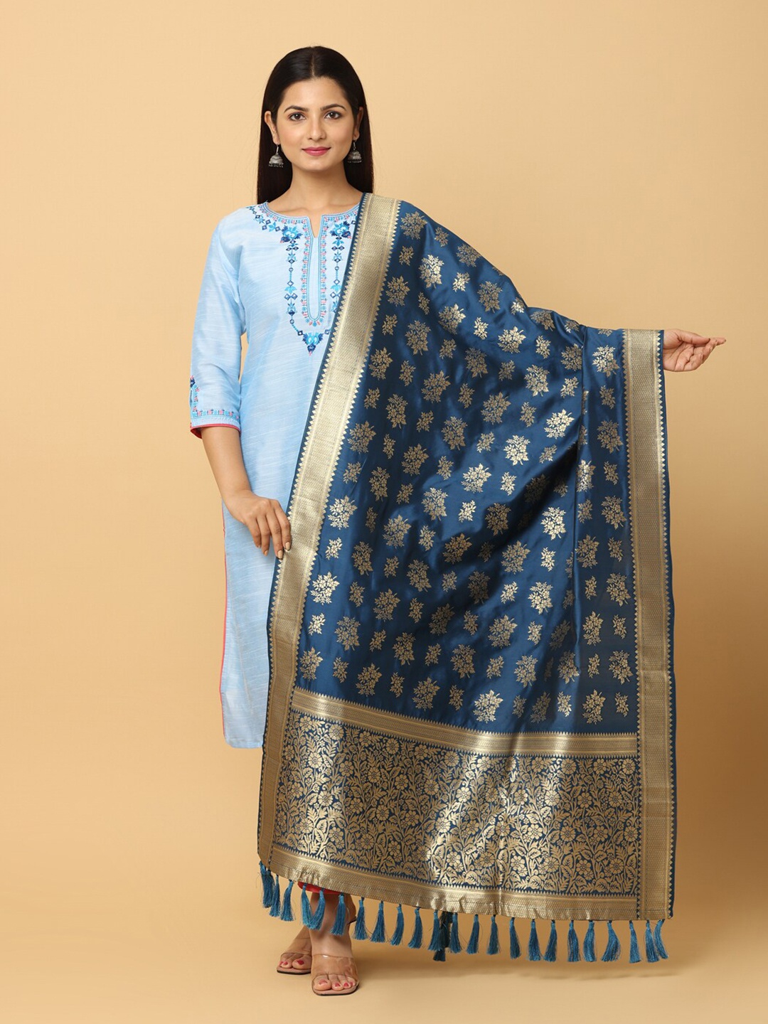 

PATLIPALLU Woven Design Dupatta With Zari, Blue