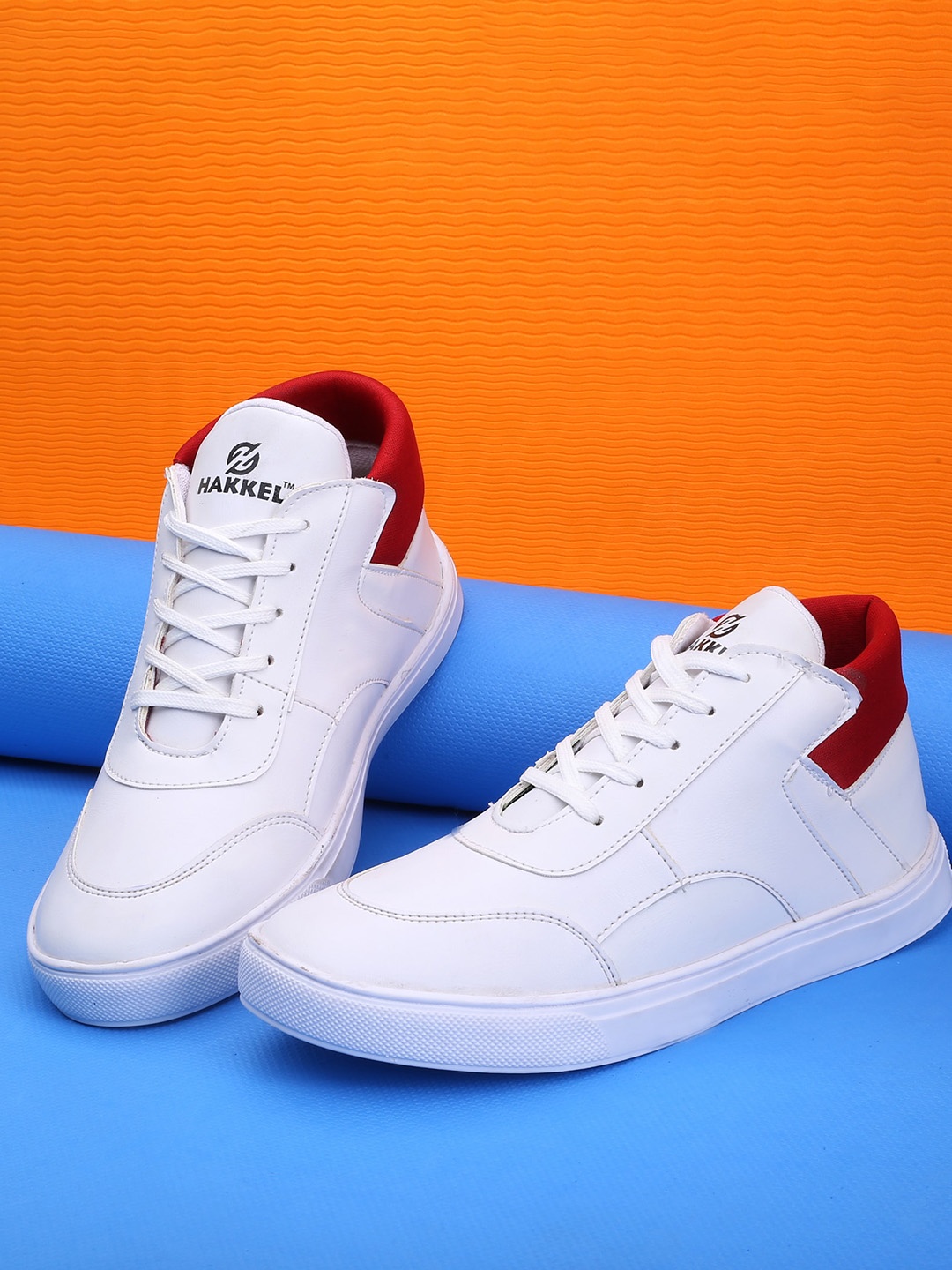 

HAKKEL Men Colourblocked Mid Top Lightweight Sneakers, White