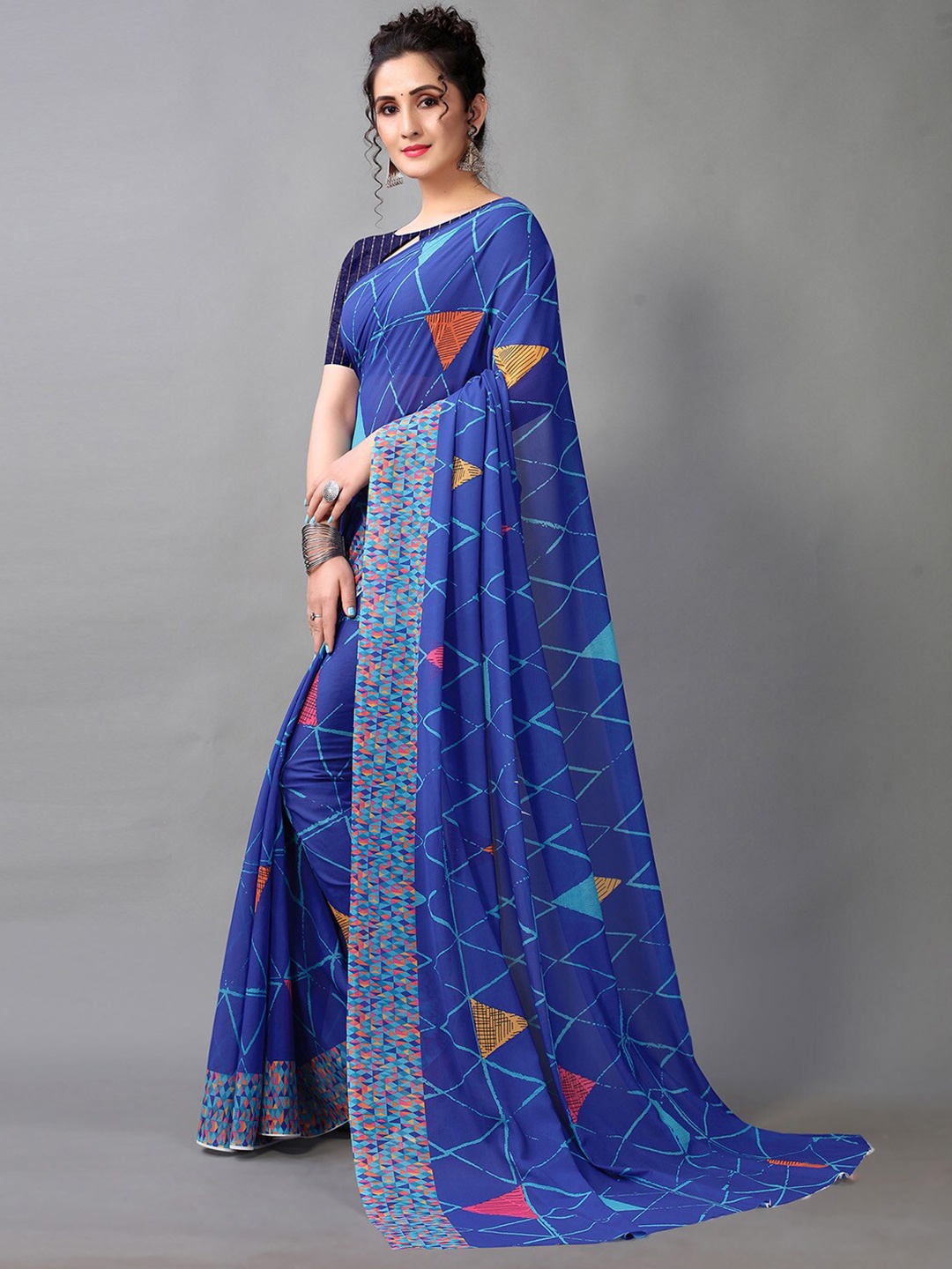 

Shaily Abstract Printed Saree, Blue