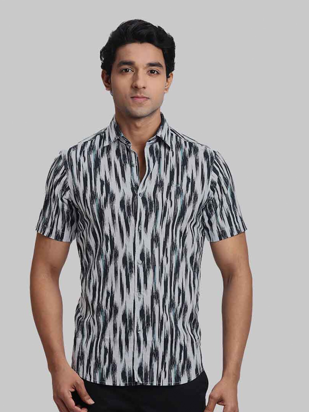 

ColorPlus Opaque Printed Cotton Casual Shirt, Black
