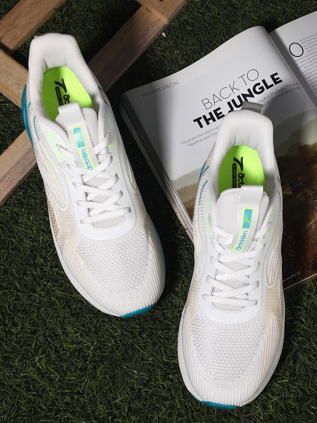 

Action Men Lace Up Mesh Running Shoes, White