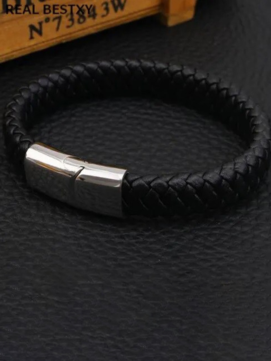 

MEENAZ Men Leather Silver-Plated Kada Bracelet, Black