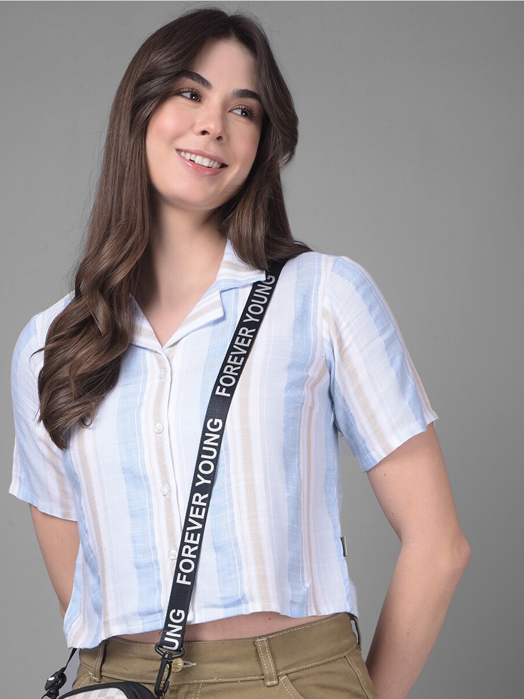 

Crimsoune Club Classic Slim Fit Striped Casual Shirt, Blue