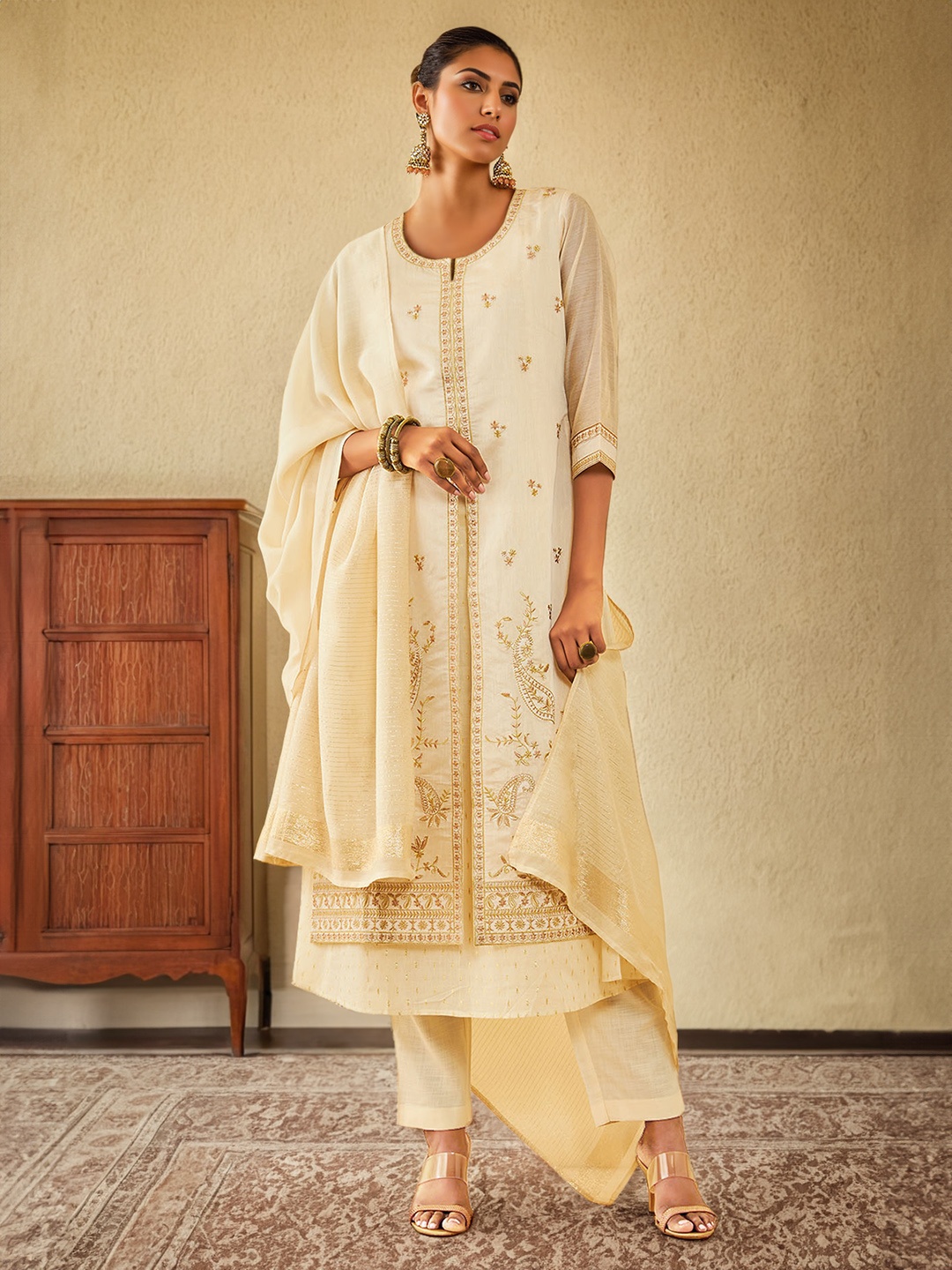 

Soch Floral Embroidered Layered Thread Work Chanderi Silk Kurta with Trousers & Dupatta, Cream