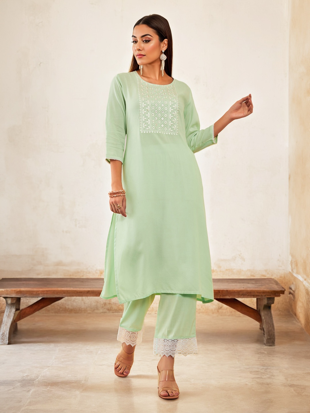 

Soch Floral Yoke Design Regular Thread Work Kurta with Palazzos, Green