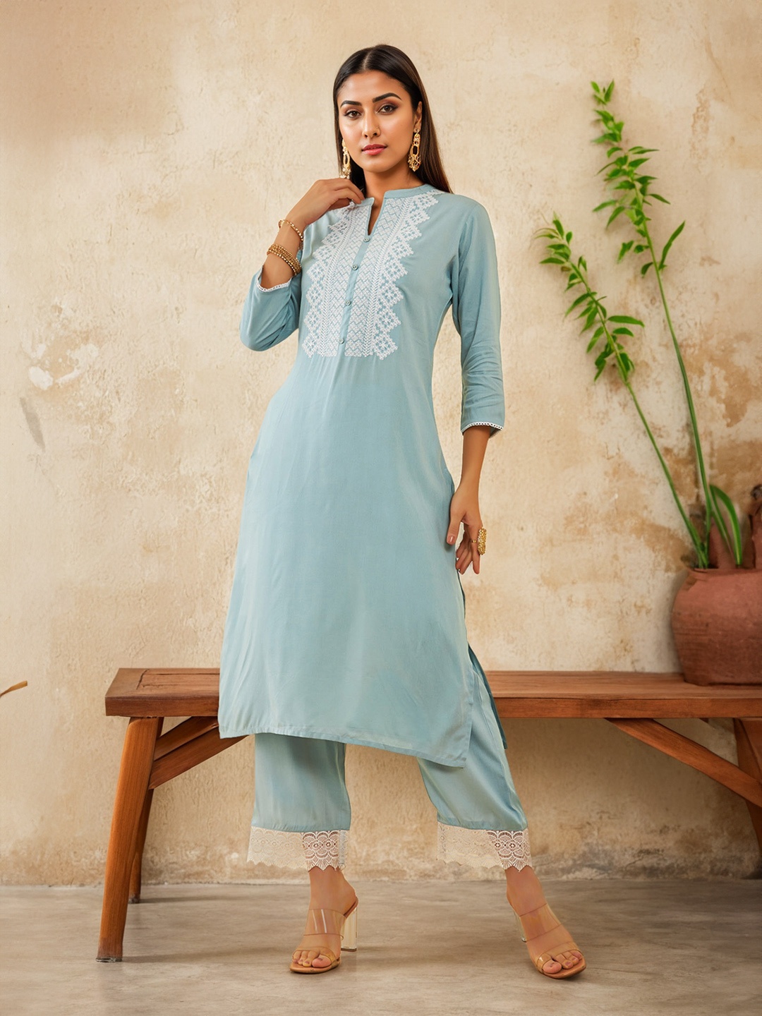 

Soch Ethnic Motifs Embroidered Regular Thread Work Kurta with Palazzos, Blue