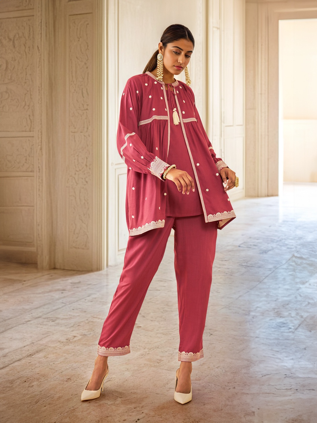 

Soch Rayon Slub Embroidered Co-Ord Set With Thread Work, Pink