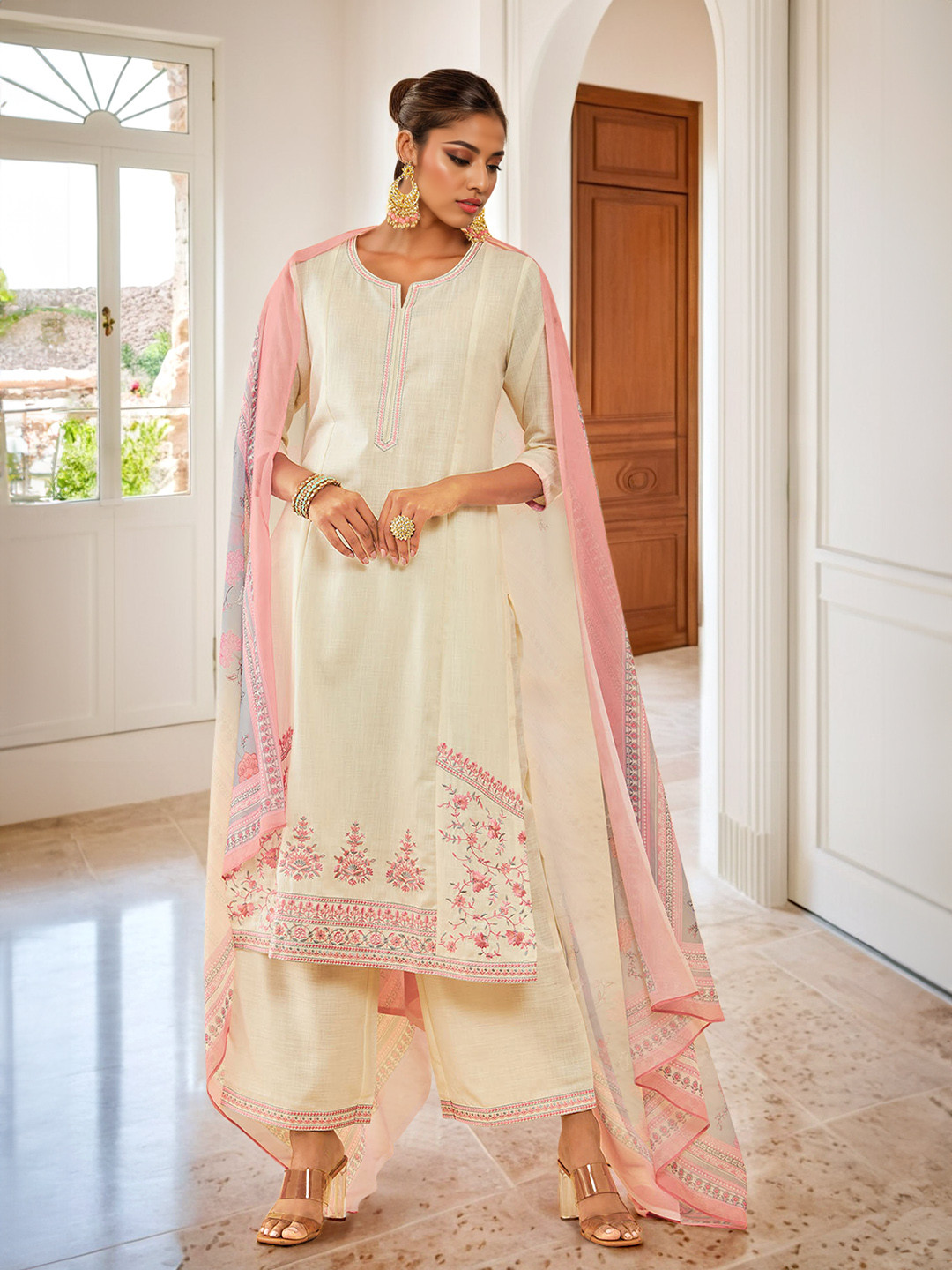 

Soch Floral Embroidered Regular Thread Work Kurta with Palazzos & With Dupatta, Off white