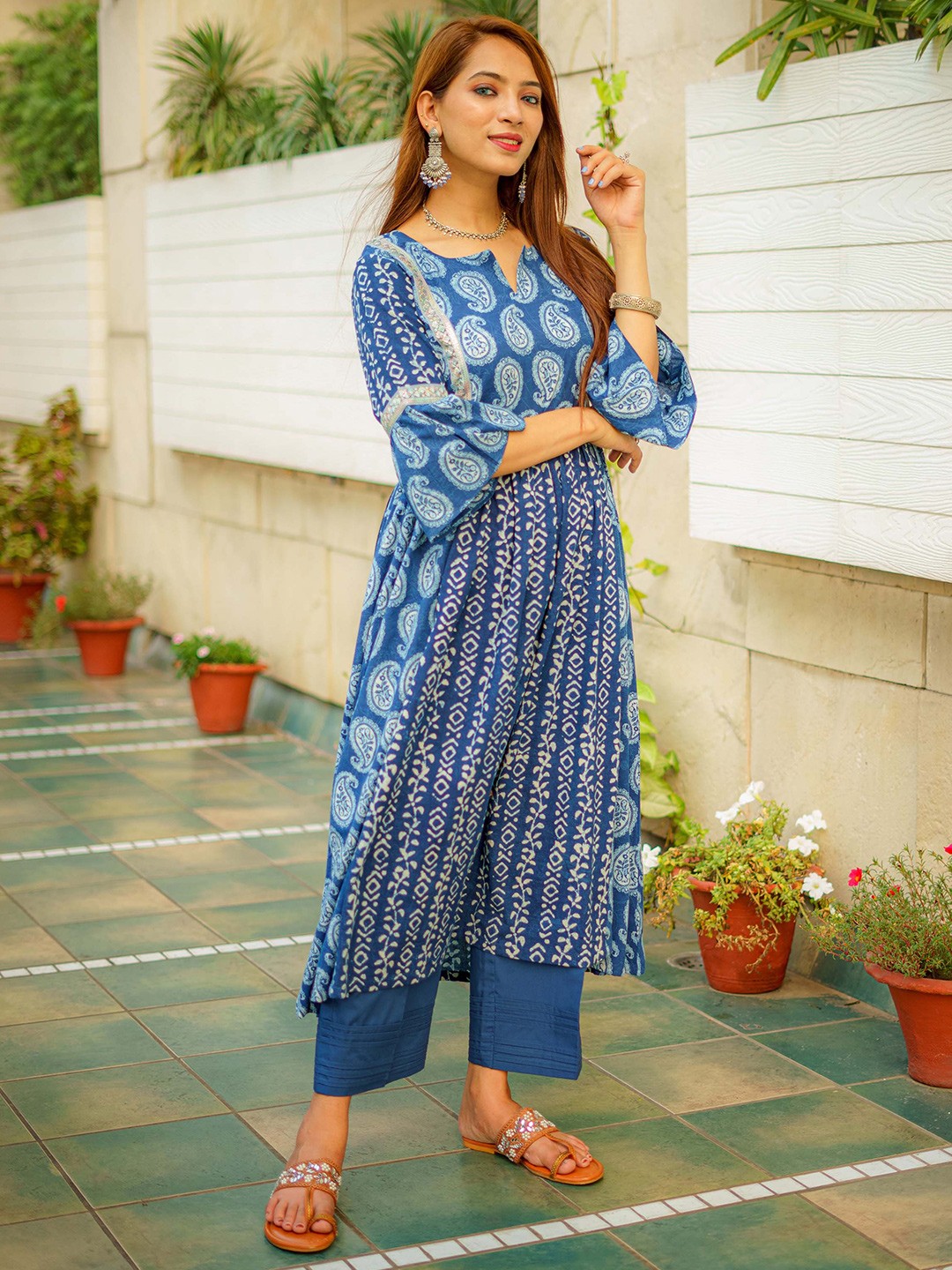 

TSUCCHI TRADITIONS Paisley Printed Pure Cotton Anarkali Kurta, Navy blue